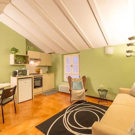 Antica Casa Balsari Daire Borgo Ticino