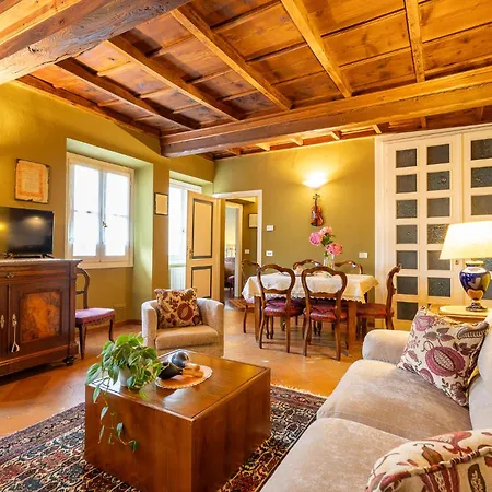 شقة Antica Casa Balsari Borgo Ticino