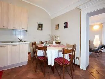 安提卡巴萨里公寓 Borgo Ticino